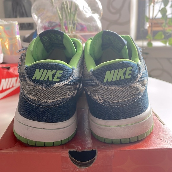 2004 Nike Dunk ‘Incredible Hulk’ Size 6Y (7.5W) - Picture 5 of 10